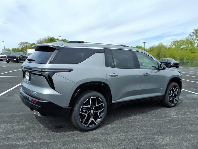 New 2026 Chevrolet Traverse High Country w/ LPO, Floor Liner Package AWD/4WD image 3