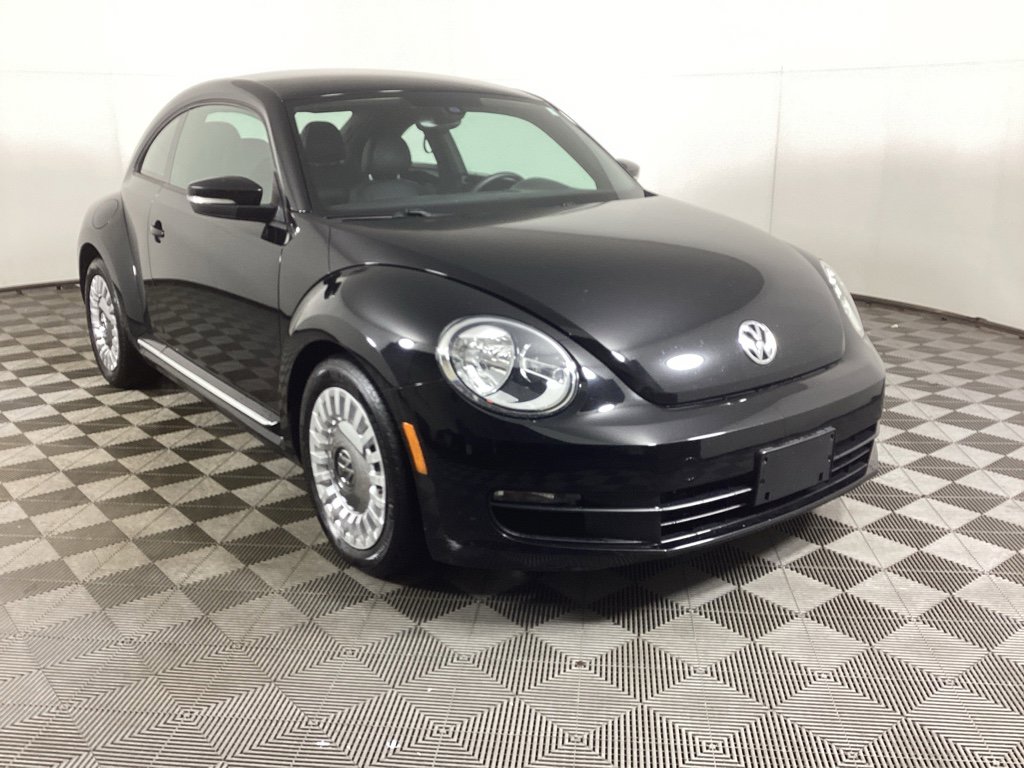 Used 2016 Volkswagen Beetle 1.8T SE