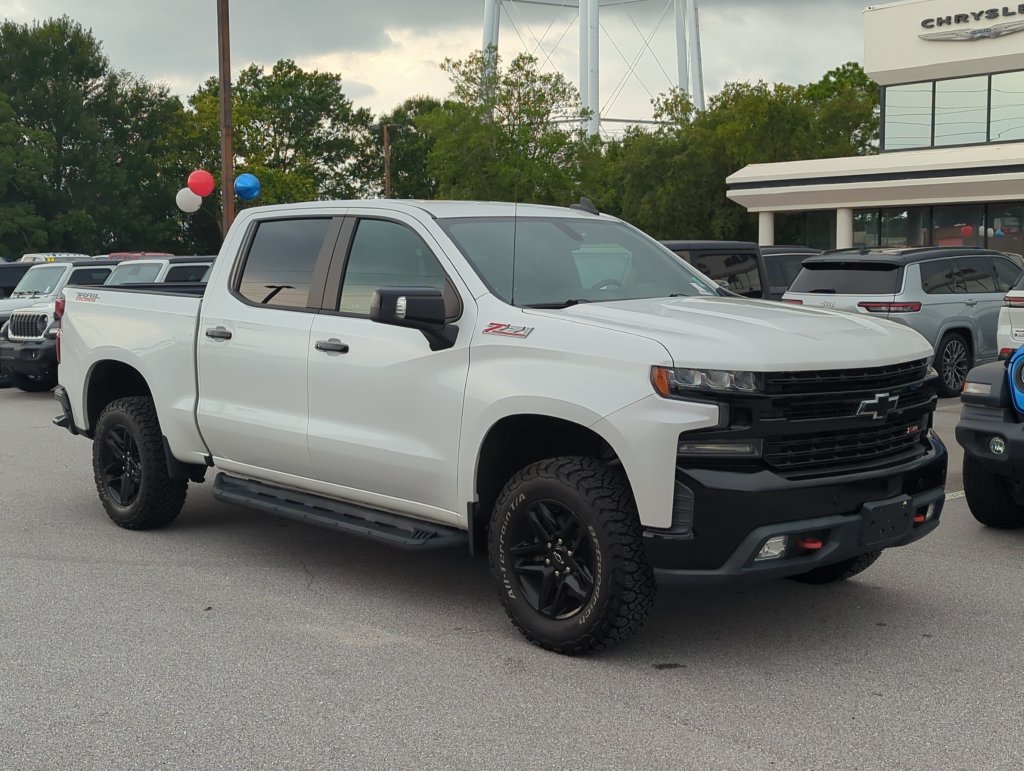 Used 2020 Chevrolet Silverado 1500 LT Trail Boss AWD/4WD image 8