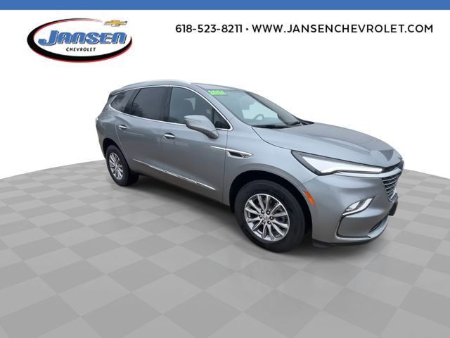 Used 2024 Buick Enclave Essence image 2