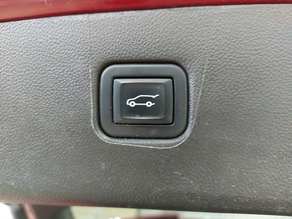 Used 2023 Chevrolet Blazer LT w/ Convenience Package image 13