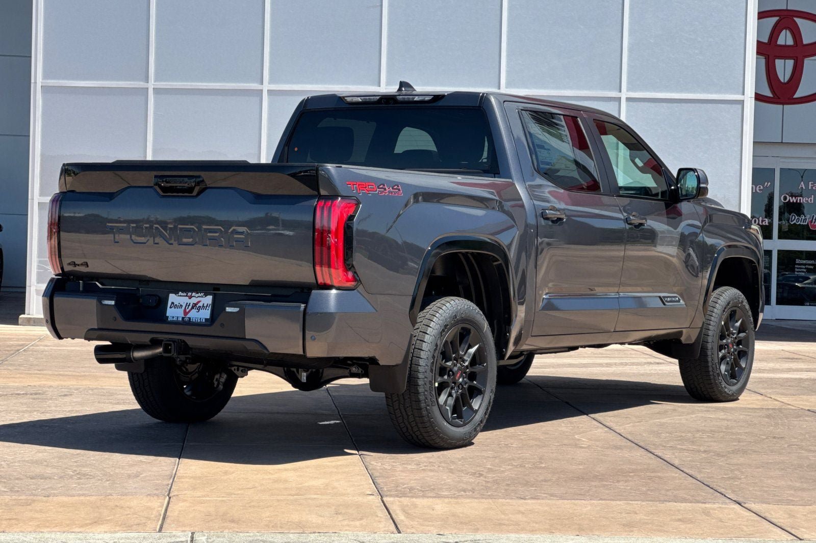 New 2026 Toyota Tundra Platinum AWD/4WD image 4
