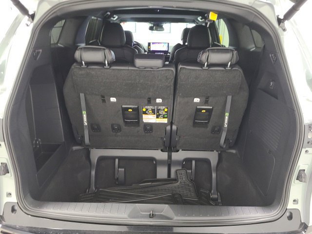 Certified 2026 Toyota Sienna XSE AWD/4WD image 40