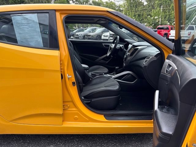 Used 2012 Hyundai Veloster w/ Style Pkg FWD image 26