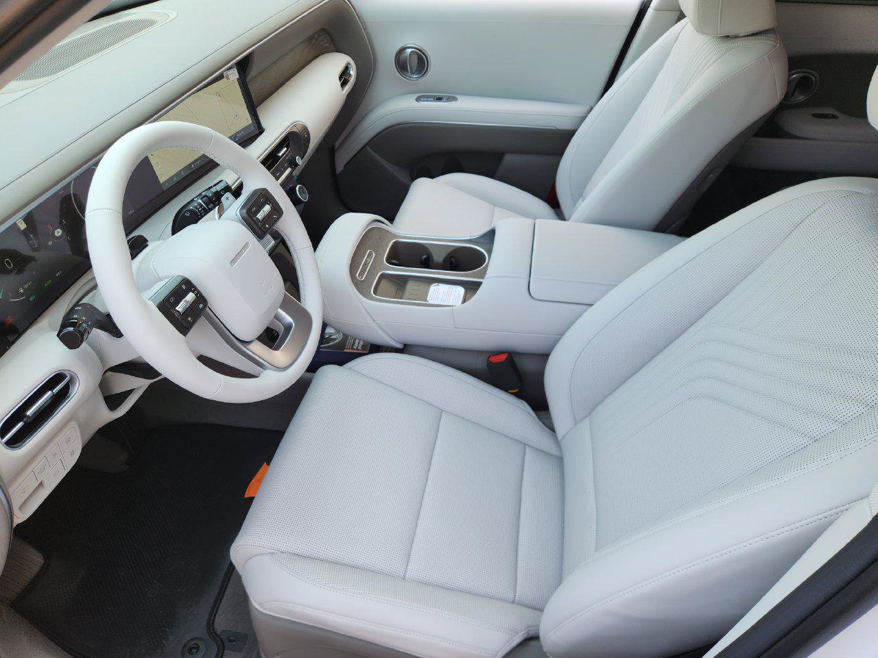 New 2027 Hyundai Palisade SEL Premium FWD image 8