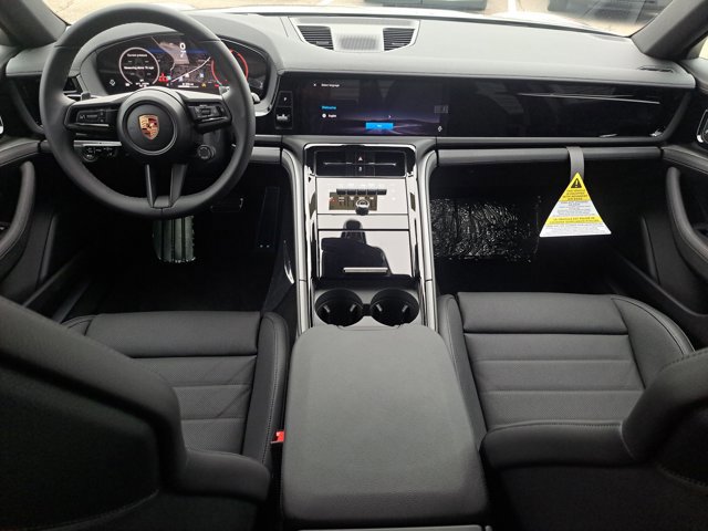 New 2026 Porsche Panamera 4 image 15