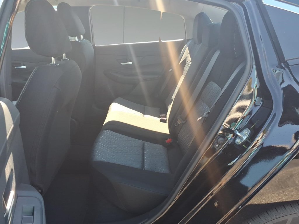 New 2027 Nissan Sentra SV w/ SV Convenience Package FWD image 11