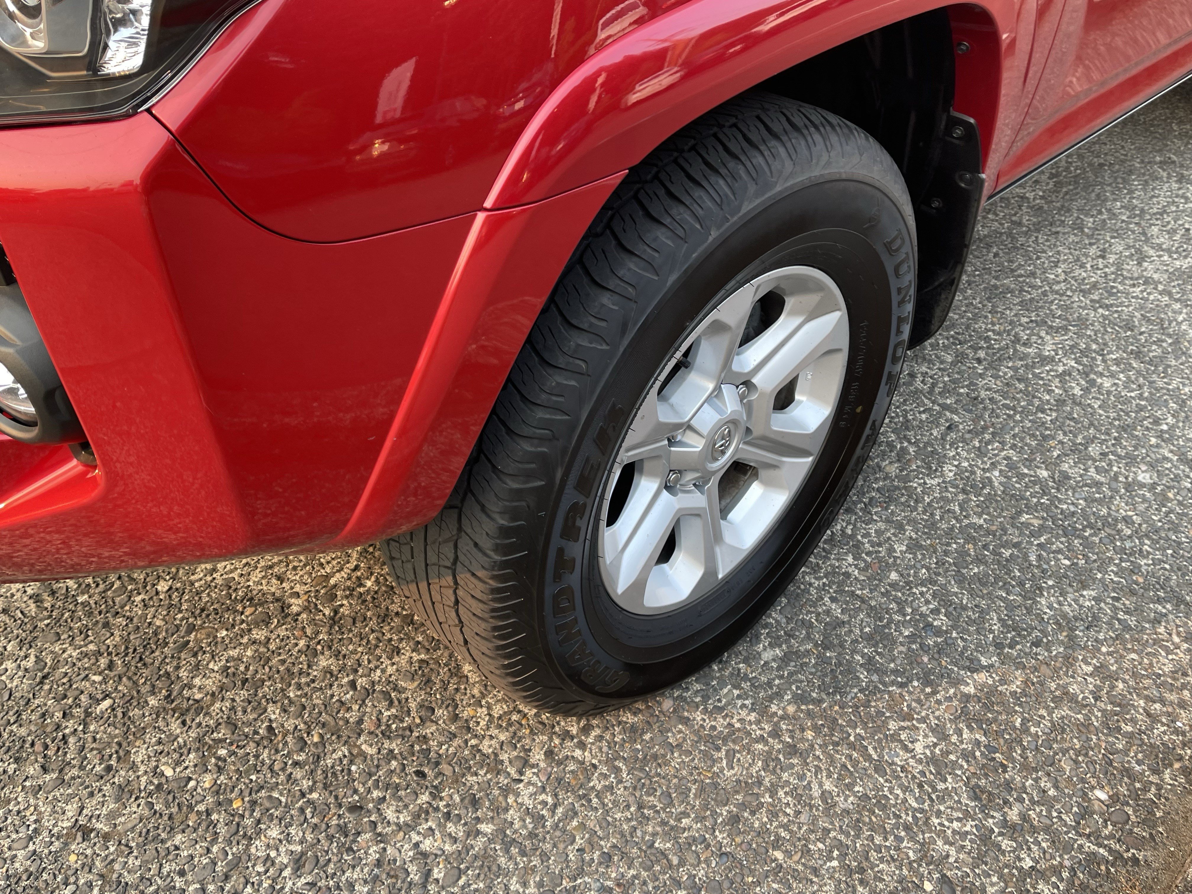 Certified 2024 Toyota 4Runner SR5 AWD/4WD image 8