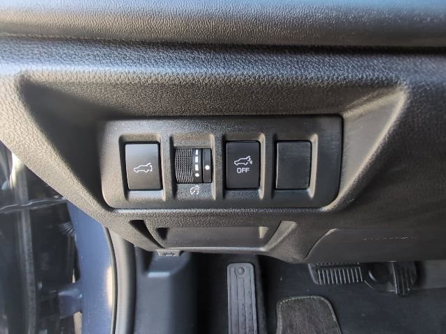 Used 2025 Subaru Outback Onyx Edition image 17