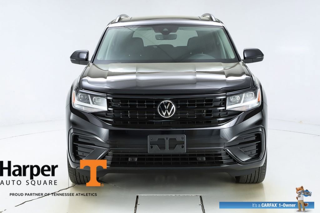 Used 2023 Volkswagen Atlas SEL R-Line AWD/4WD image 16
