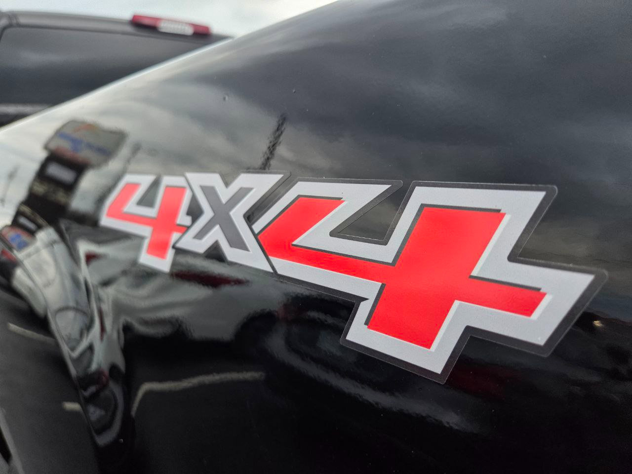 Used 2009 GMC Sierra 1500 SLE w/ Power Pack Plus image 9