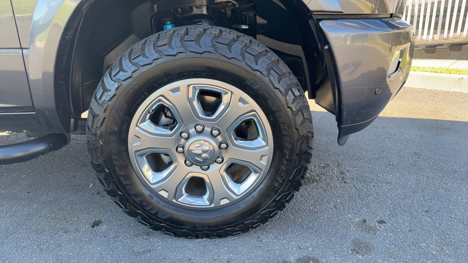 Used 2018 RAM 2500 Lone Star w/ Sport Appearance Group image 9