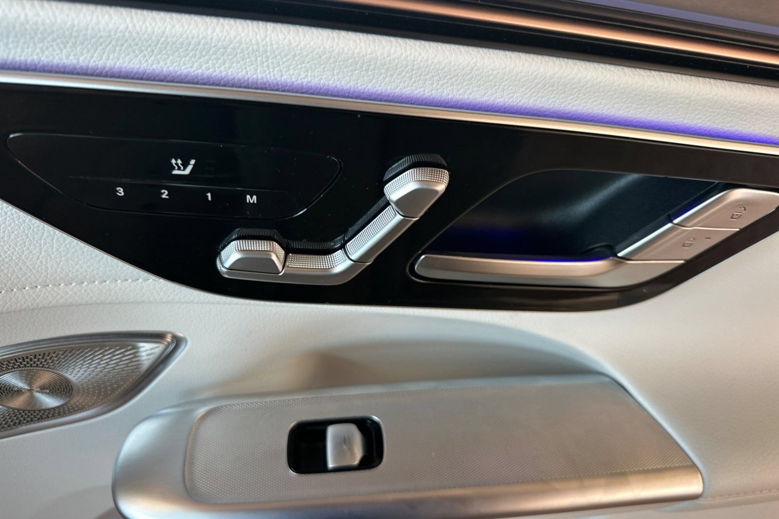 Certified 2023 Mercedes-Benz EQE 350+ 4MATIC SUV image 21