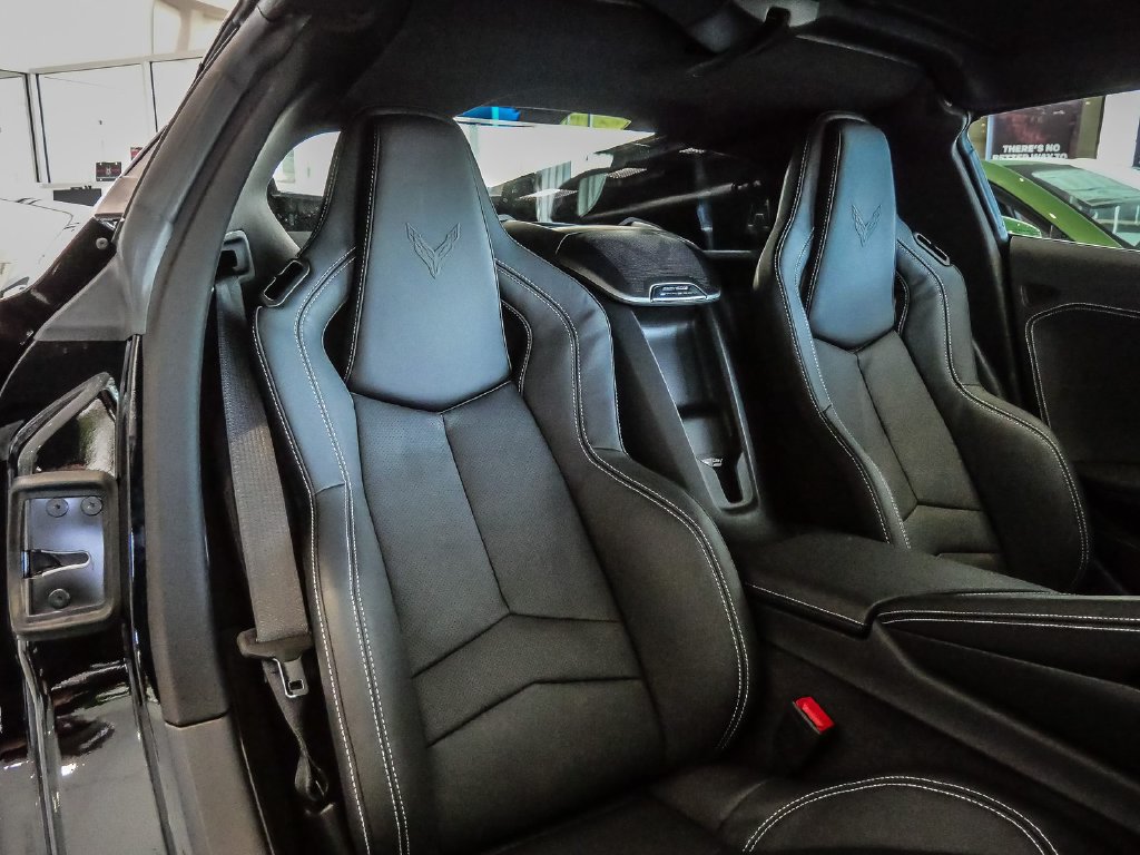New 2027 Chevrolet Corvette Stingray Coupe w/ 2LT RWD image 13