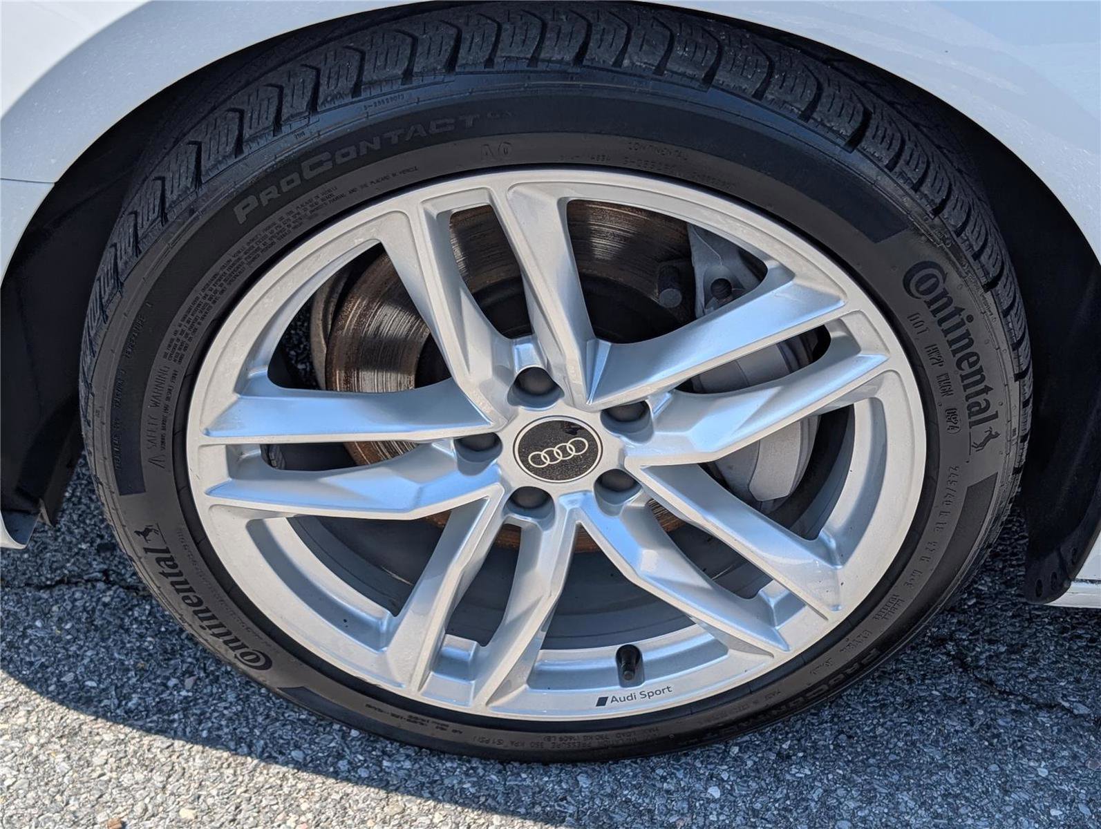 Used 2024 Audi A4 2.0T Premium Plus image 11