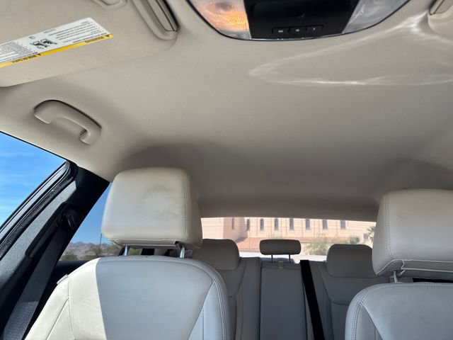 Used 2016 Chrysler 300 Limited w/ Driver Convenience Group image 21