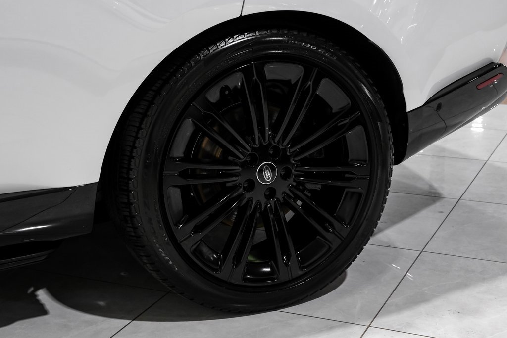 Used 2024 Land Rover Range Rover SE image 55