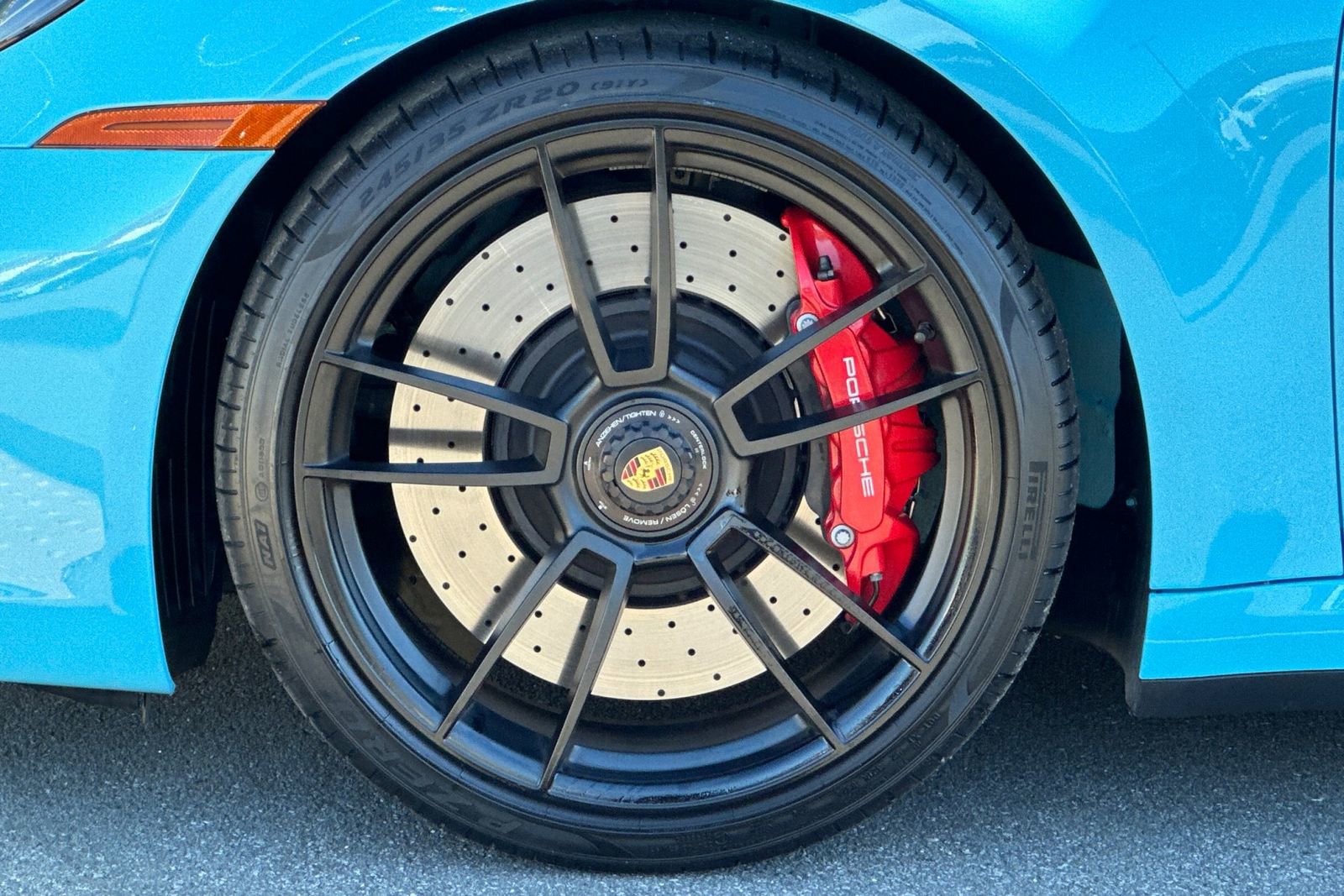 Certified 2024 Porsche 911 Carrera GTS image 44
