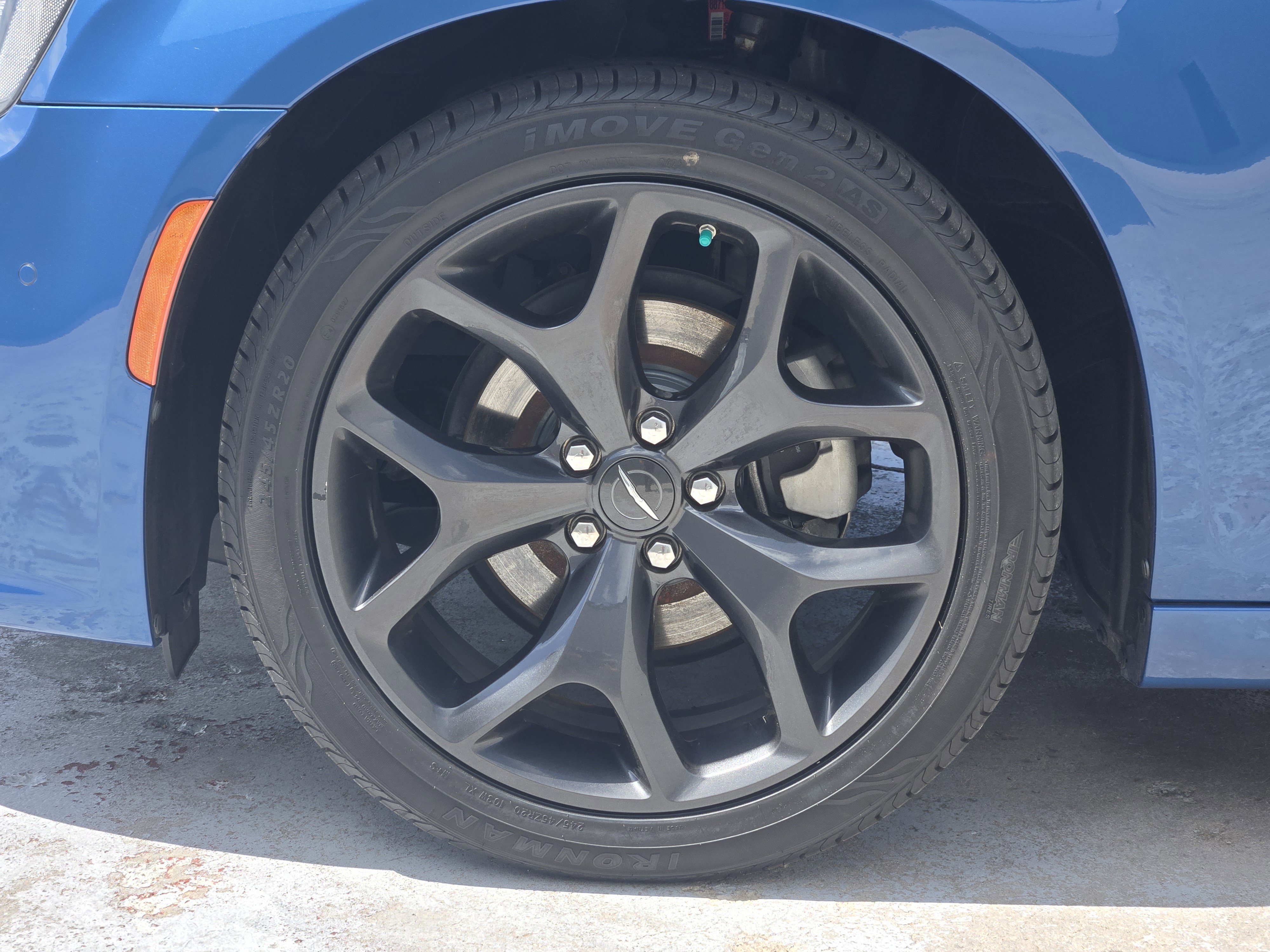 Used 2023 Chrysler 300 Touring L w/ Comfort Group RWD image 14