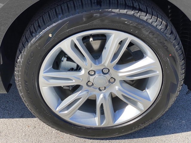 New 2025 Land Rover Range Rover Velar S image 27