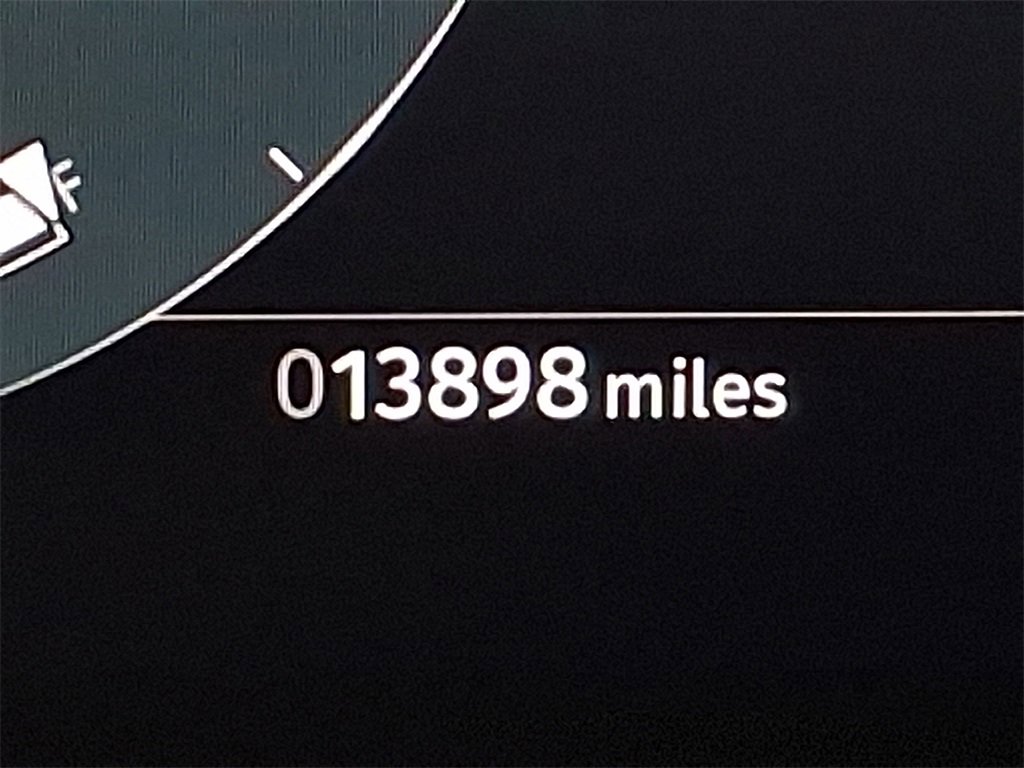 Used 2024 Land Rover Range Rover Velar Dynamic SE image 18