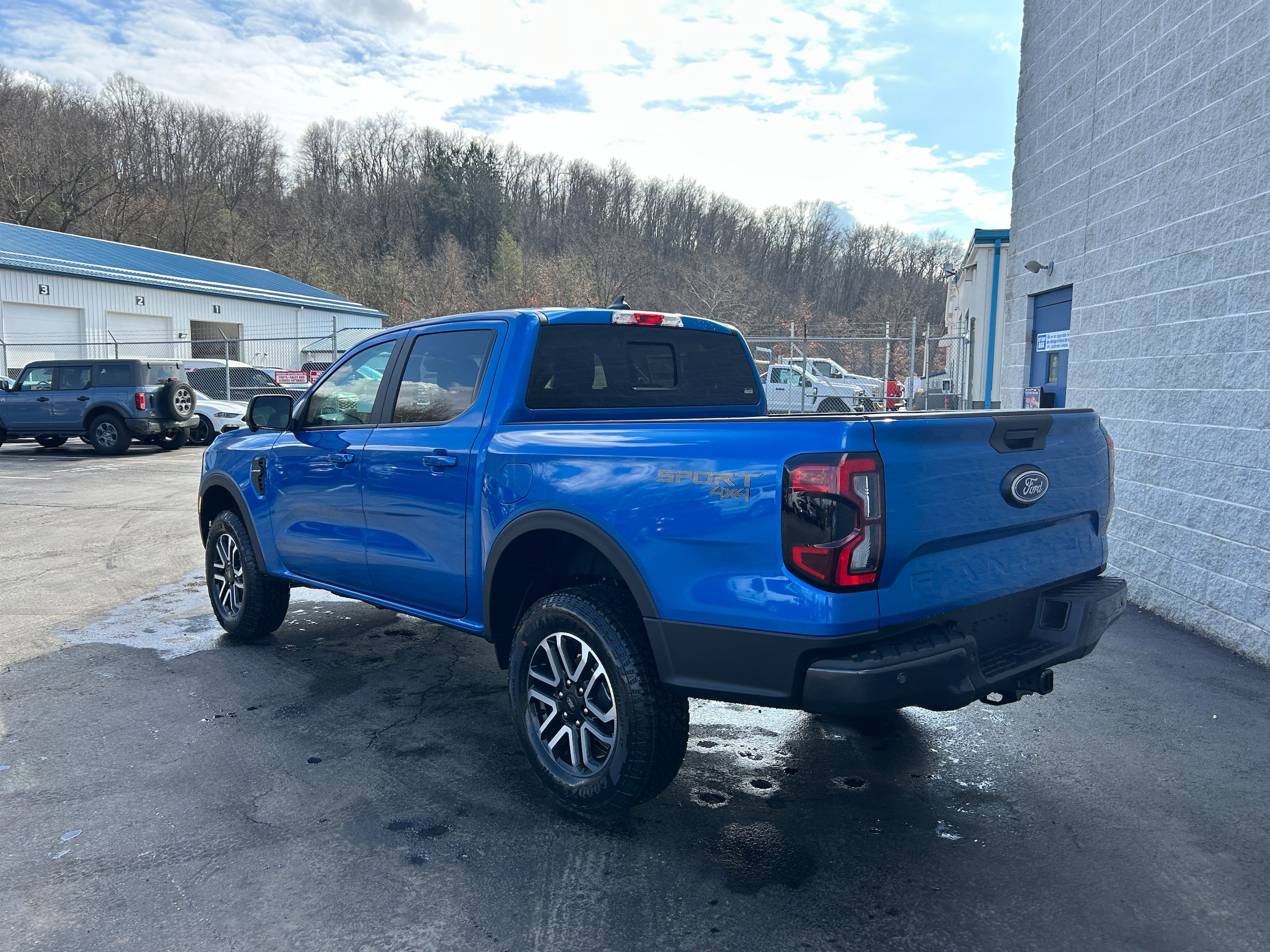 New 2026 Ford Ranger Lariat w/ Convenience Package image 8