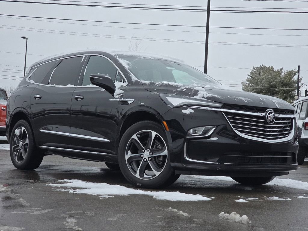 Used 2023 Buick Enclave Essence w/ LPO, Touring Package