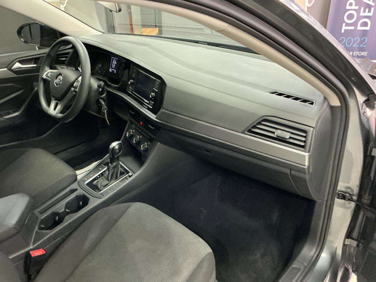 Used 2021 Volkswagen Jetta S image 24