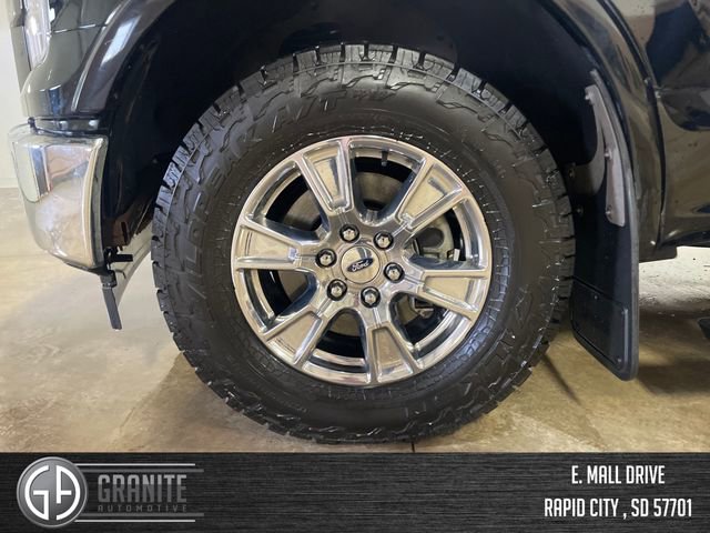 Used 2017 Ford F150 Lariat w/ Equipment Group 502A Luxury image 7