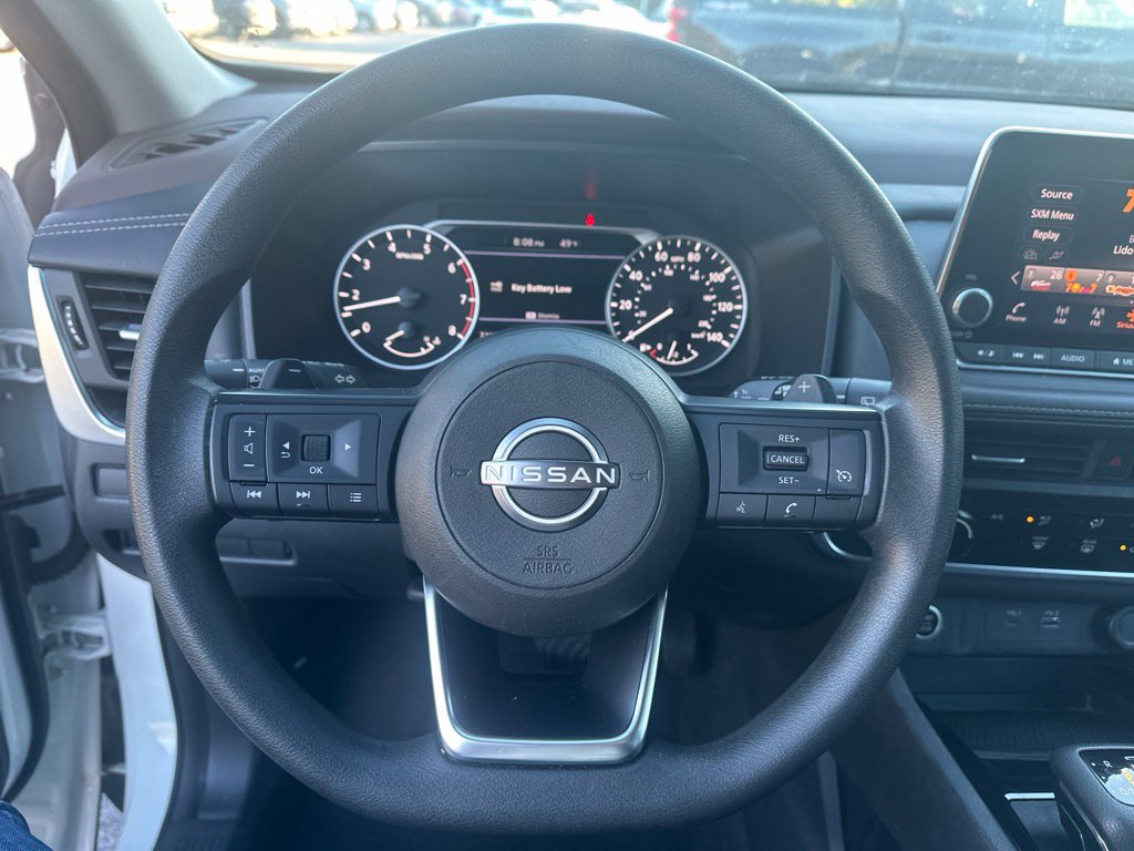 Used 2023 Nissan Rogue S FWD image 13