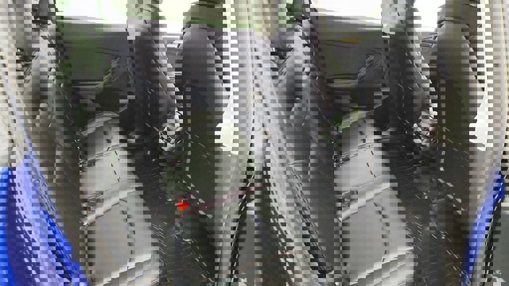 Used 2023 Tesla Model Y AWD image 28