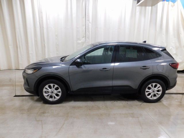 Used 2025 Ford Escape Active image 2