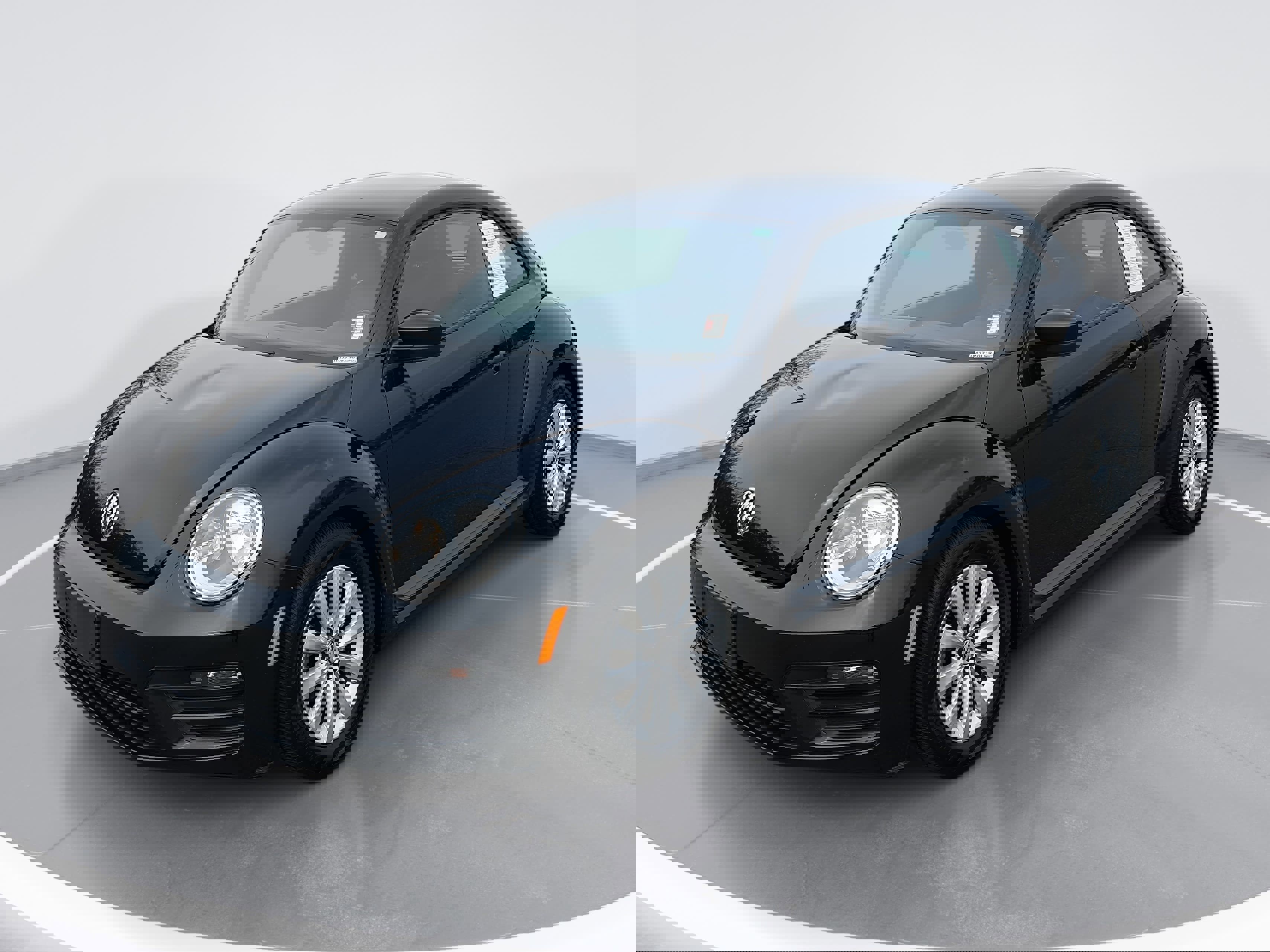 Used 2018 Volkswagen Beetle 2.0T S image 7