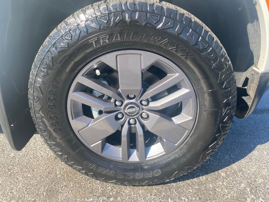 Used 2025 Nissan Frontier SV w/ SV Convenience Package AWD/4WD image 28