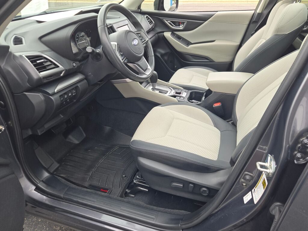 Certified 2023 Subaru Forester Premium AWD/4WD image 23