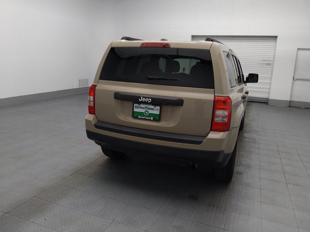 Used 2016 Jeep Patriot Sport FWD image 7