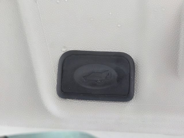 Used 2012 Buick Enclave Leather FWD image 14
