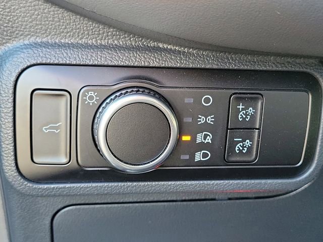 Used 2025 Ford Explorer Active RWD image 14