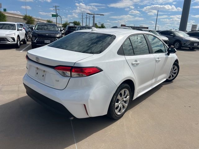Used 2024 Toyota Corolla LE FWD image 4