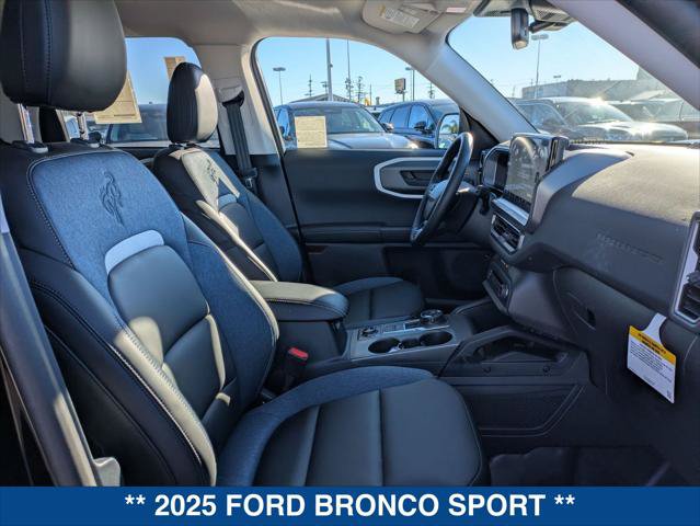 New 2025 Ford Bronco Sport Outer Banks w/ Sasquatch Outer Banks Package AWD/4WD image 19