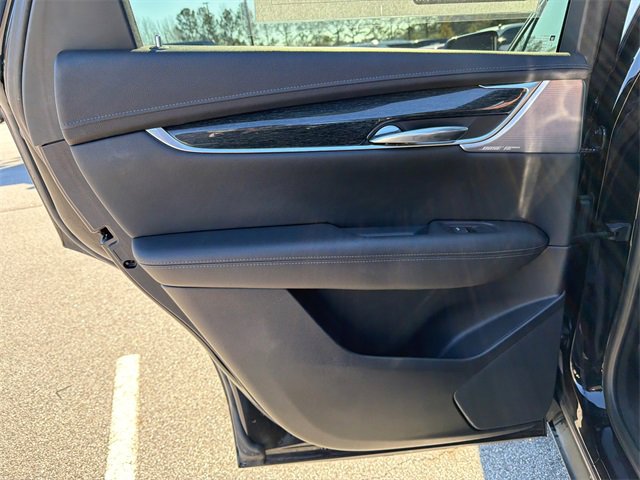 Used 2021 Cadillac XT5 Premium Luxury image 22