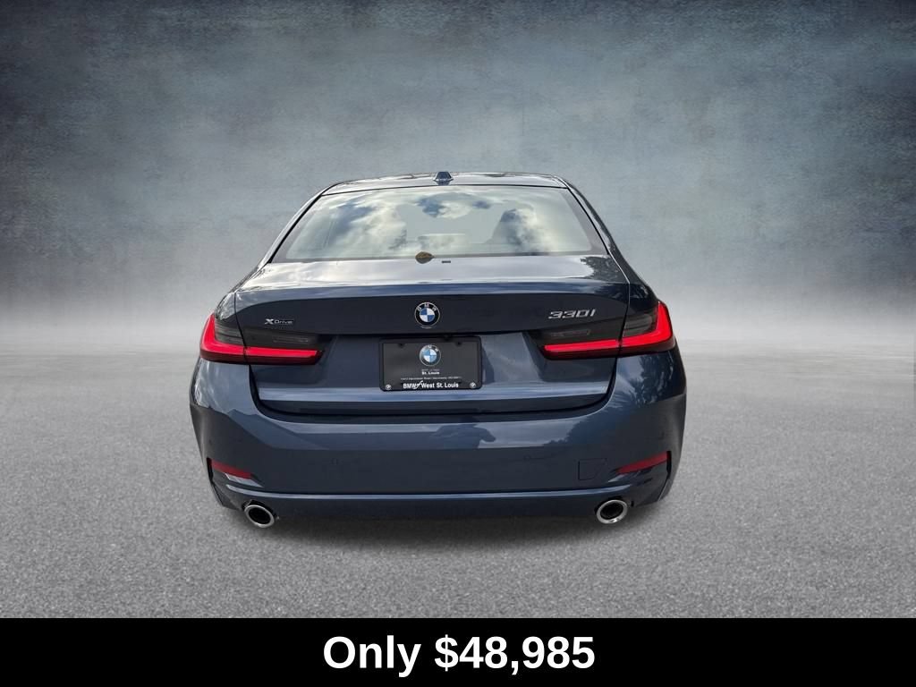 Used 2026 BMW 330i xDrive Sedan AWD/4WD image 4
