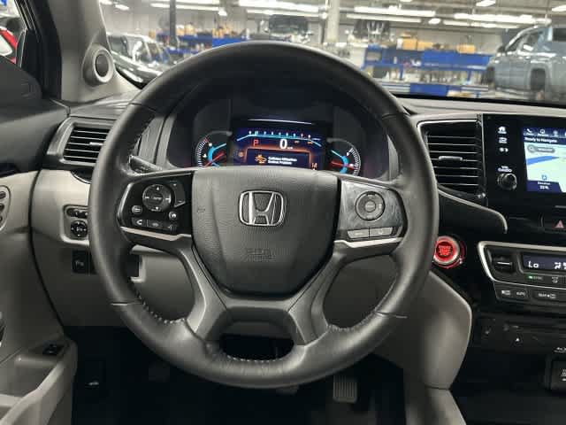 Certified 2020 Honda Pilot Touring image 15