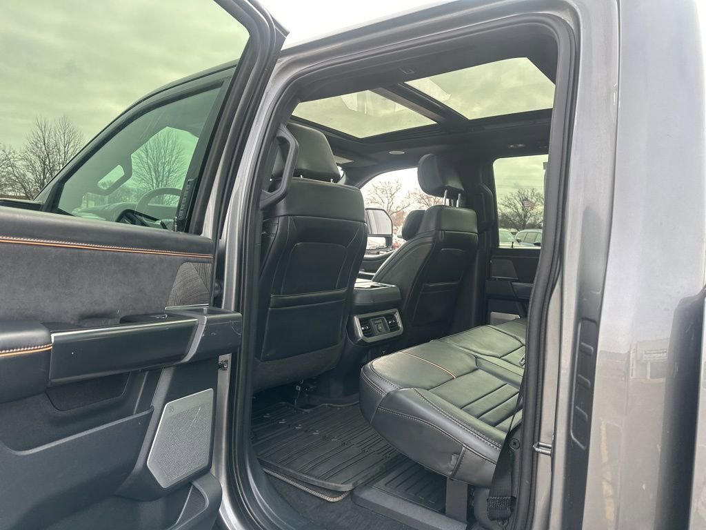 Certified 2024 Ford F350 Platinum w/ FX4 Off-Road Package image 27