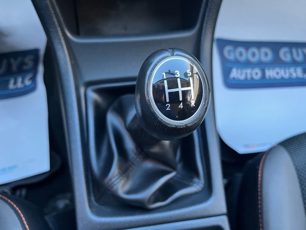 Used 2016 Subaru Crosstrek 2.0i Premium image 10