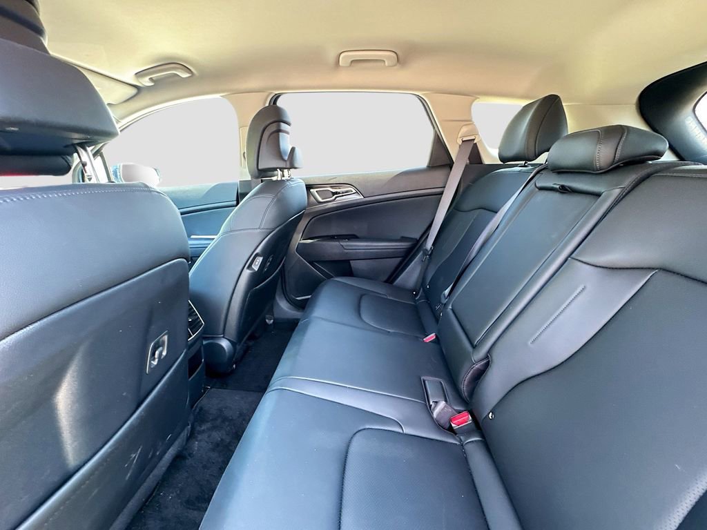 Certified 2023 Kia Sportage EX AWD/4WD image 26