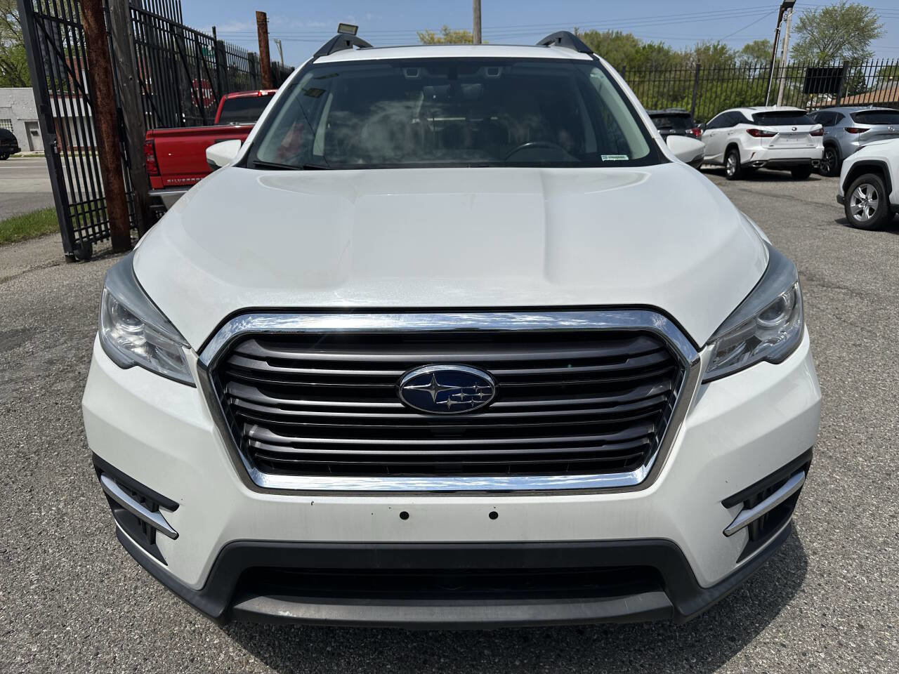 Used 2019 Subaru Ascent Limited AWD/4WD image 2