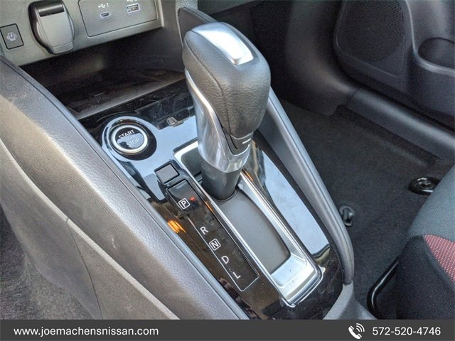 New 2025 Nissan Versa SR w/ Trunk Package image 18