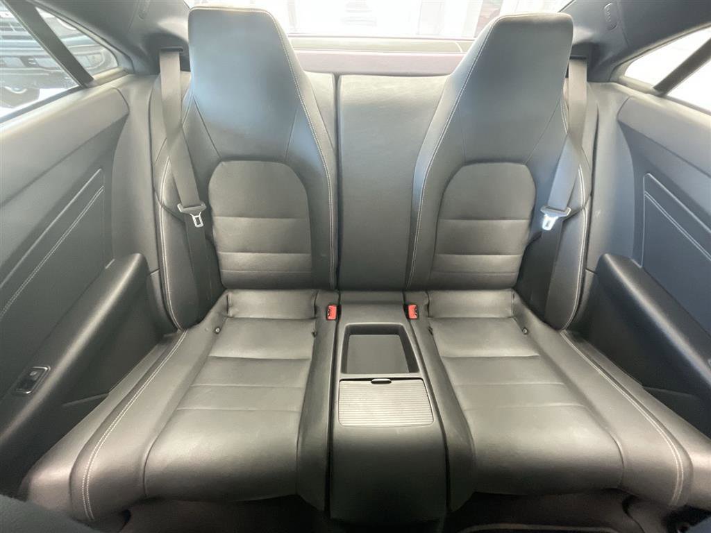 Used 2016 Mercedes-Benz E 400 4MATIC Coupe image 23