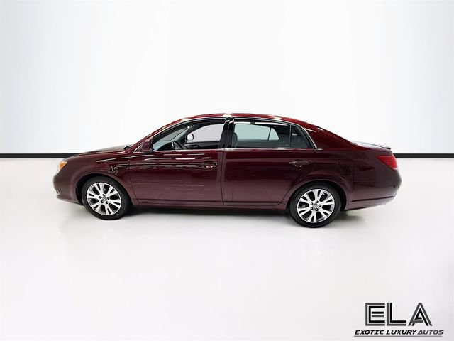 Used 2008 Toyota Avalon Touring FWD image 5